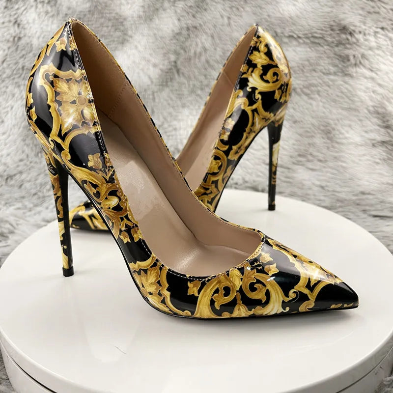 NoEnName_Null Black and Gold Pumps