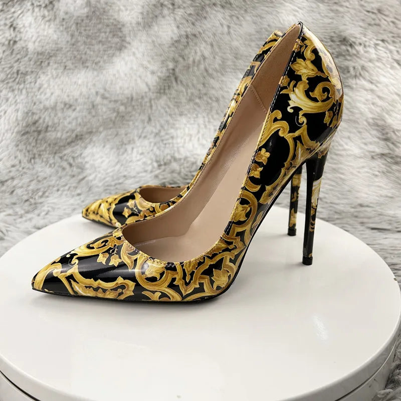 NoEnName_Null Black and Gold Pumps