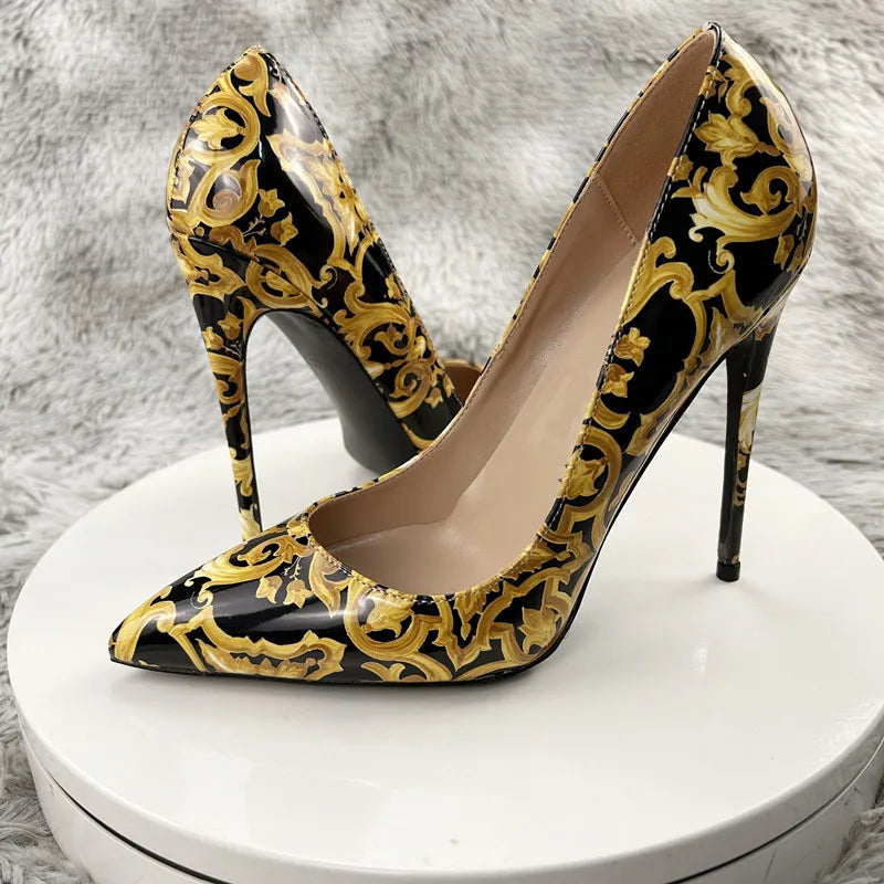 NoEnName_Null Black and Gold Pumps